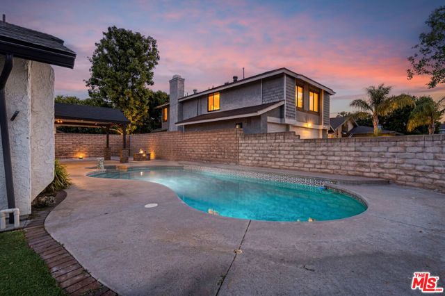 9200 Wystone Avenue, Northridge (los Angeles), CA 91324