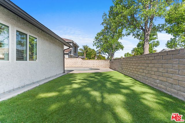 9200 Wystone Avenue, Northridge (los Angeles), CA 91324