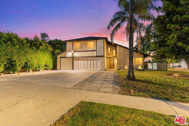 9200 Wystone Avenue, Northridge (los Angeles), CA 91324