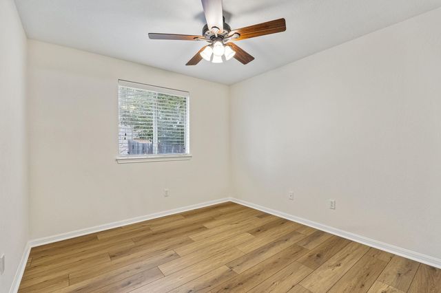 921 Brighton PL, Round Rock, TX 78665