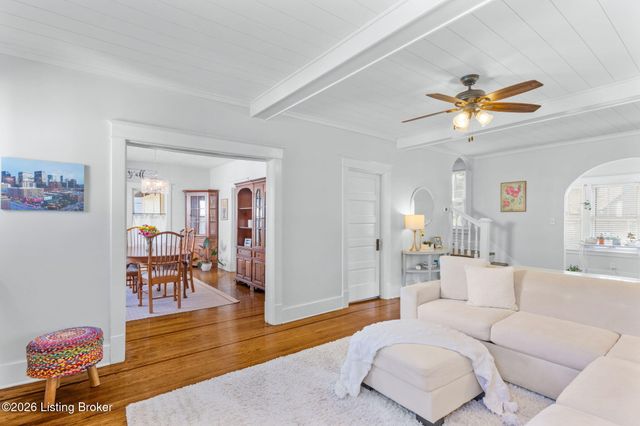 1424 Cardinal Dr, Louisville, KY 40213