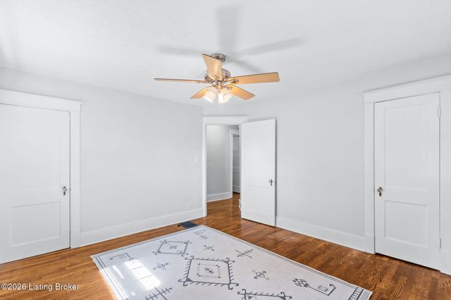 1424 Cardinal Dr, Louisville, KY 40213