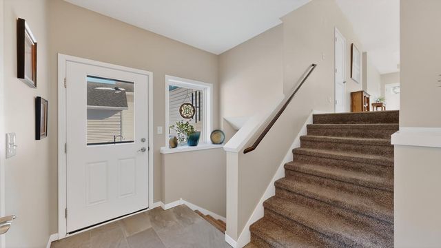 5207 56th Street NW, Rochester, MN 55901