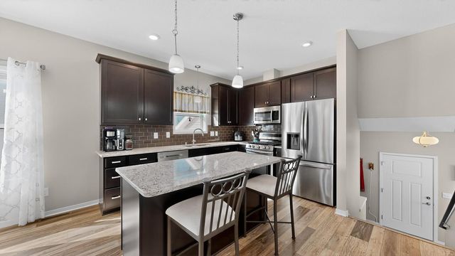 5207 56th Street NW, Rochester, MN 55901