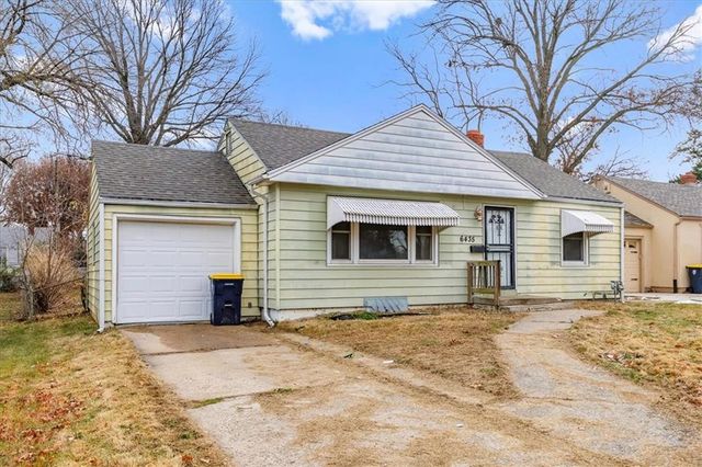 6435 Walrond Avenue, Kansas City, MO 64132
