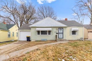 6435 Walrond Avenue, Kansas City, MO 64132