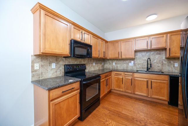 39688 Rockcrest Lane, Northville Twp, MI 48168
