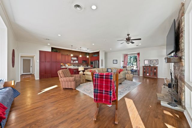 1473 Riverside Drive, Quinlan, TX 75474