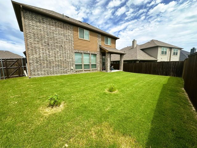1221 Snowbird Drive, Little Elm, TX 75068