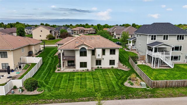 624 19th Street SW, Altoona, IA 50009