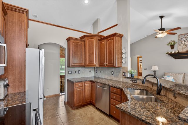 624 19th Street SW, Altoona, IA 50009