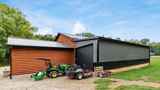 4797 Narrows Road, Frazeysburg, OH 43822