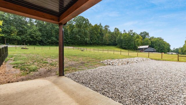 4797 Narrows Road, Frazeysburg, OH 43822