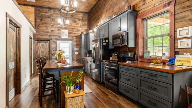 4797 Narrows Road, Frazeysburg, OH 43822