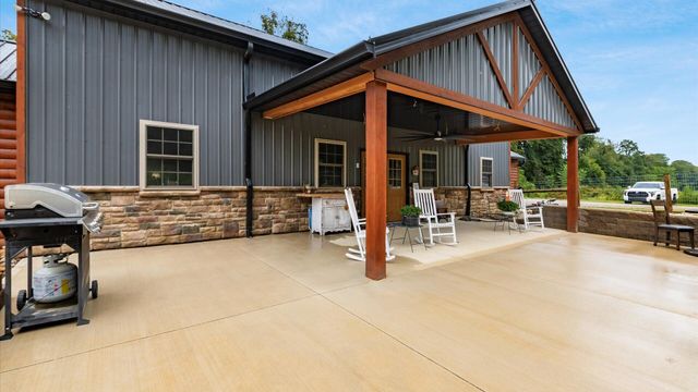 4797 Narrows Road, Frazeysburg, OH 43822