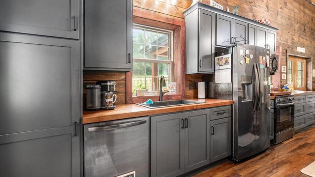 4797 Narrows Road, Frazeysburg, OH 43822