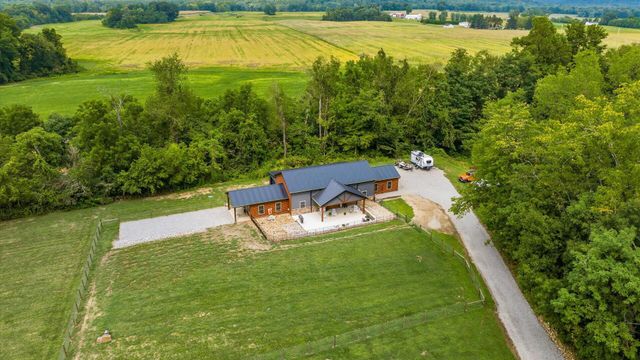 4797 Narrows Road, Frazeysburg, OH 43822
