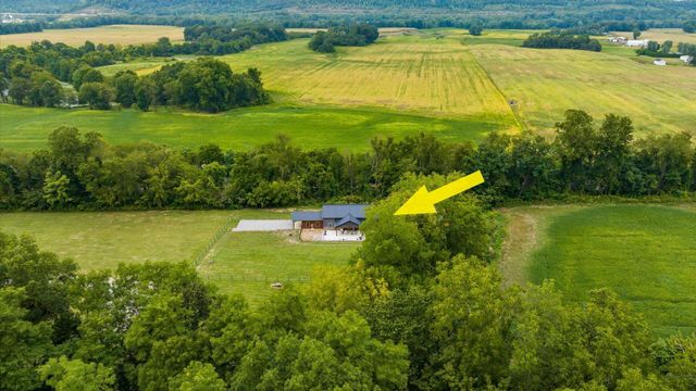 4797 Narrows Road, Frazeysburg, OH 43822