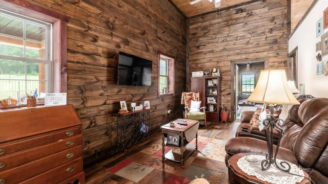 4797 Narrows Road, Frazeysburg, OH 43822