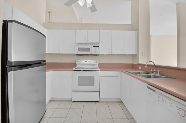 1165 Sea Grape Circle, Delray Beach, FL 33445