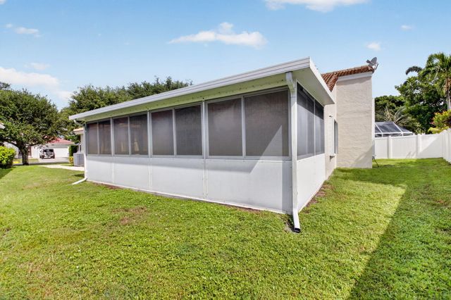 1165 Sea Grape Circle, Delray Beach, FL 33445