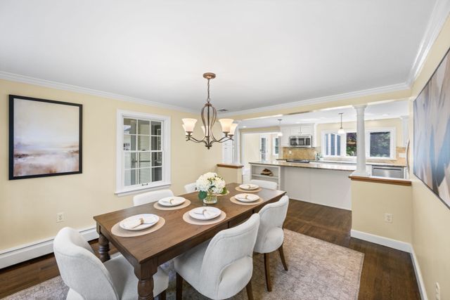 30 Meadow Dr, Sudbury, MA 01776