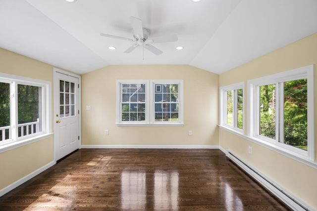 30 Meadow Dr, Sudbury, MA 01776
