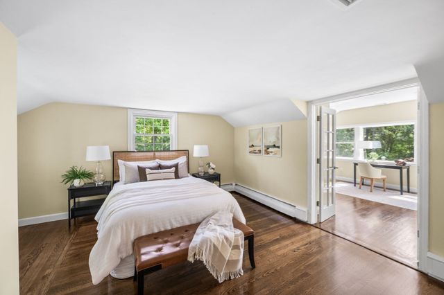 30 Meadow Dr, Sudbury, MA 01776