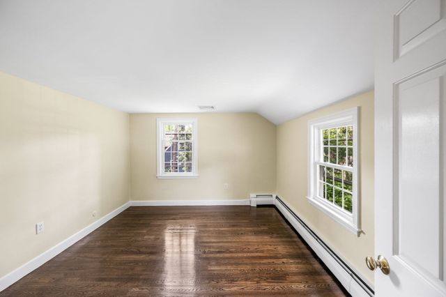 30 Meadow Dr, Sudbury, MA 01776