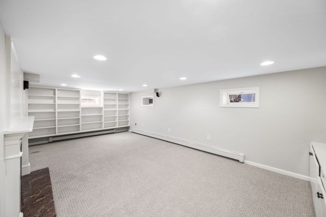 30 Meadow Dr, Sudbury, MA 01776