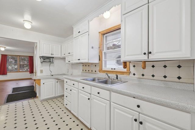 6215 11th Avenue S, Richfield, MN 55423