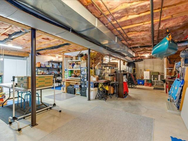 46 Snead Drive, Mashpee, MA 02649