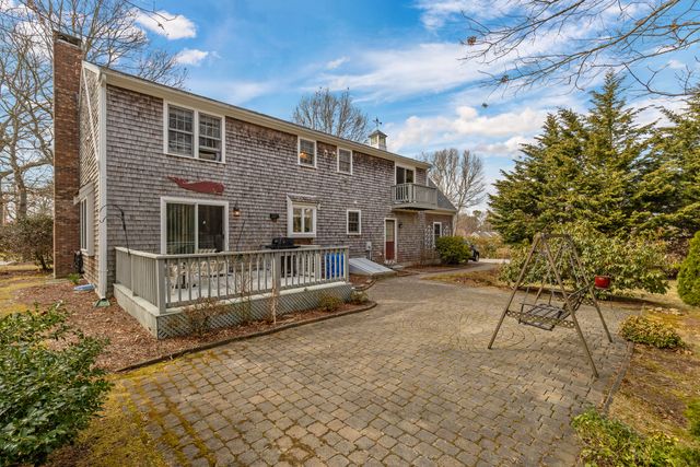46 Snead Drive, Mashpee, MA 02649