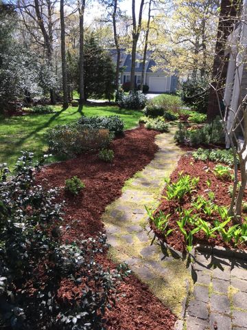 46 Snead Drive, Mashpee, MA 02649