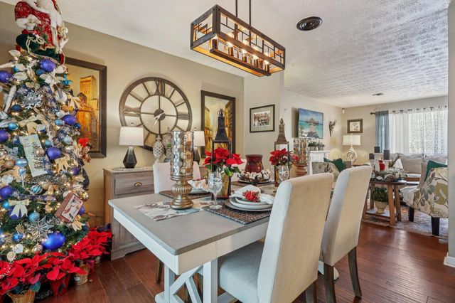 810 Skyline Drive, Florence, KY 41042