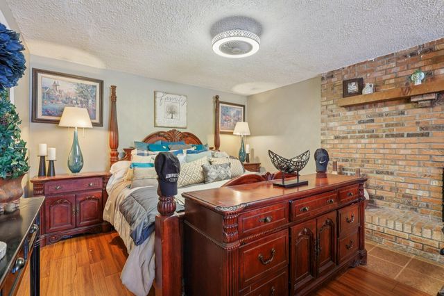 810 Skyline Drive, Florence, KY 41042