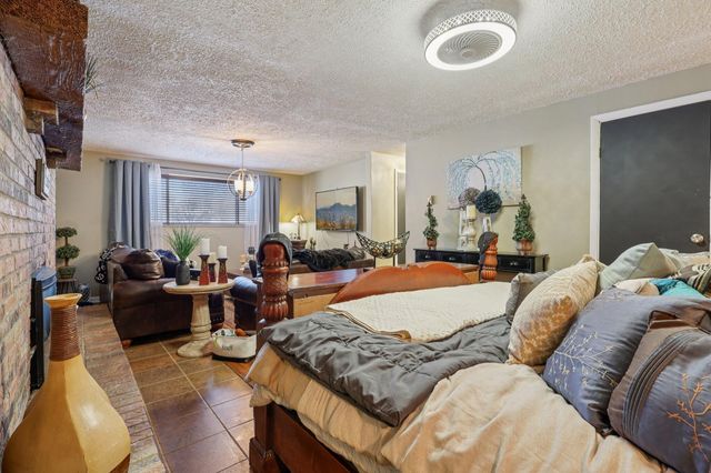 810 Skyline Drive, Florence, KY 41042