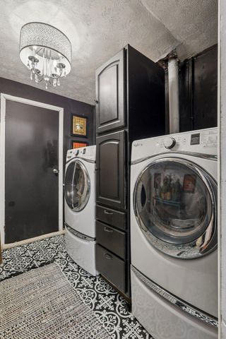 810 Skyline Drive, Florence, KY 41042