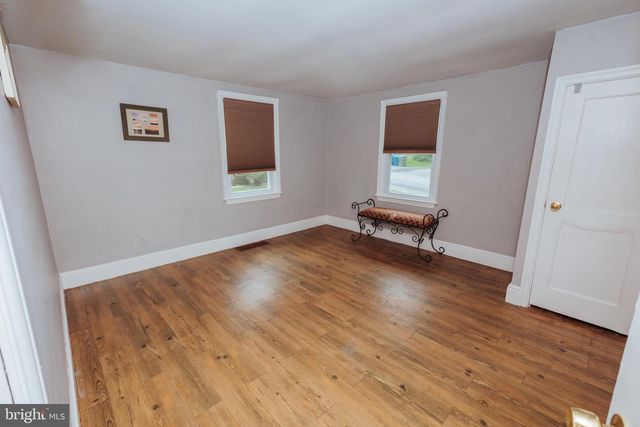 57 2ND ST, Windsor, PA 17366