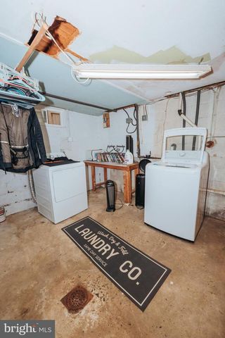 57 2ND ST, Windsor, PA 17366