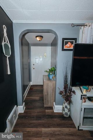 57 2ND ST, Windsor, PA 17366