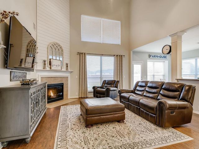 461 Sweet Gum DR, Kyle, TX 78640