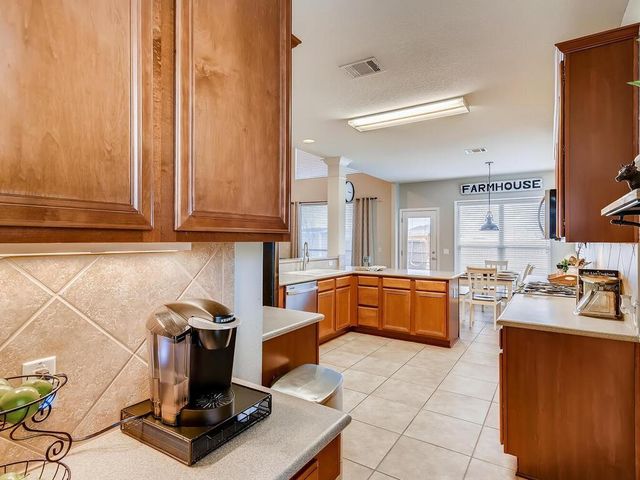 461 Sweet Gum DR, Kyle, TX 78640