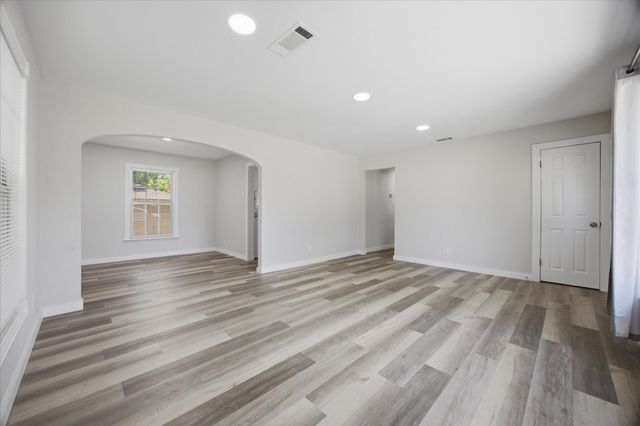 1405 Inwood Boulevard, Garland, TX 75042