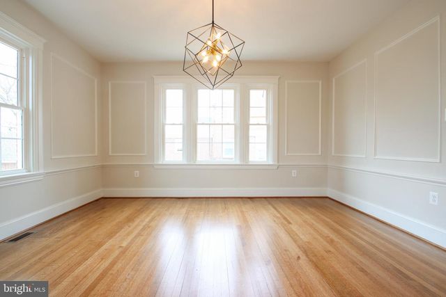 1518 E 33RD ST, Baltimore, MD 21218