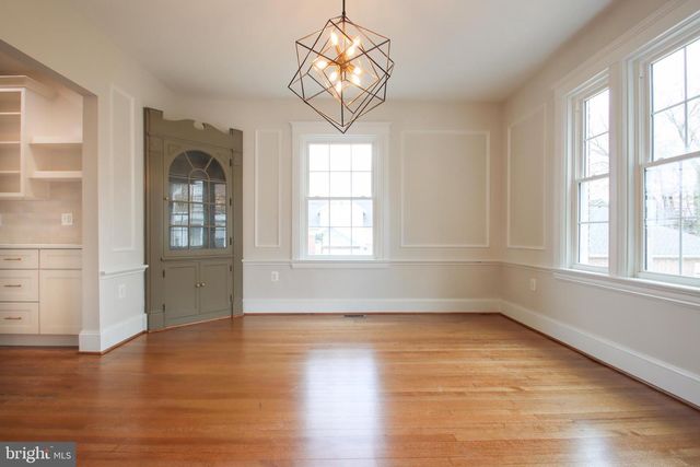 1518 E 33RD ST, Baltimore, MD 21218