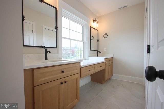 1518 E 33RD ST, Baltimore, MD 21218