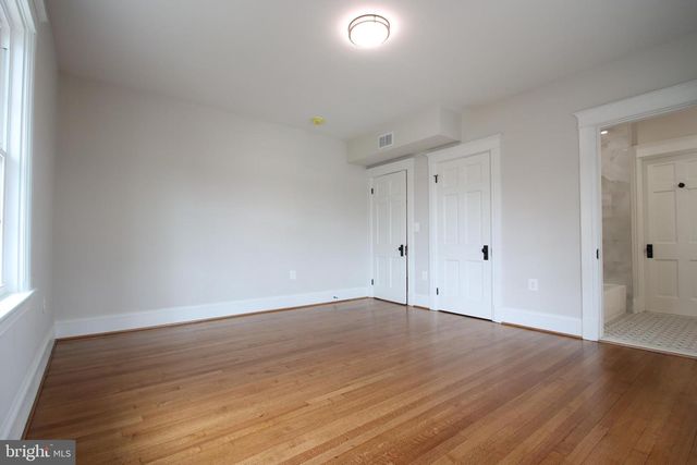 1518 E 33RD ST, Baltimore, MD 21218