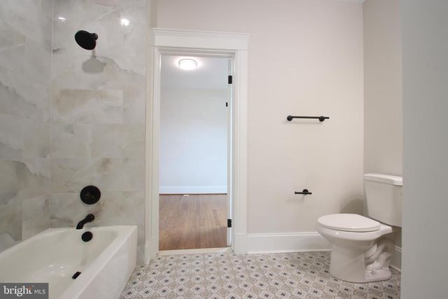 1518 E 33RD ST, Baltimore, MD 21218