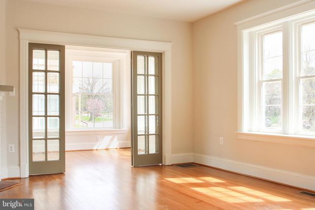 1518 E 33RD ST, Baltimore, MD 21218